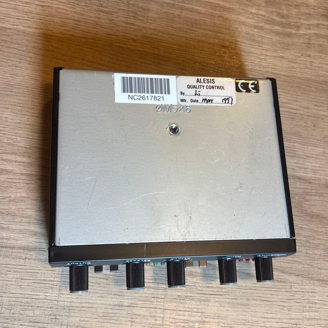 Alesis NanoCompressor コンプレッサー専用アダプター付