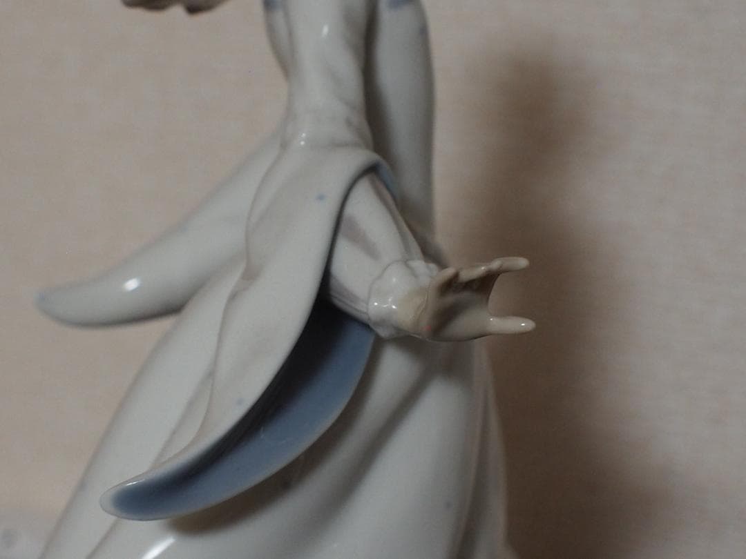 リヤドロ 　シンデレラ　フィギュリン　LLADRO 　陶磁器　美品