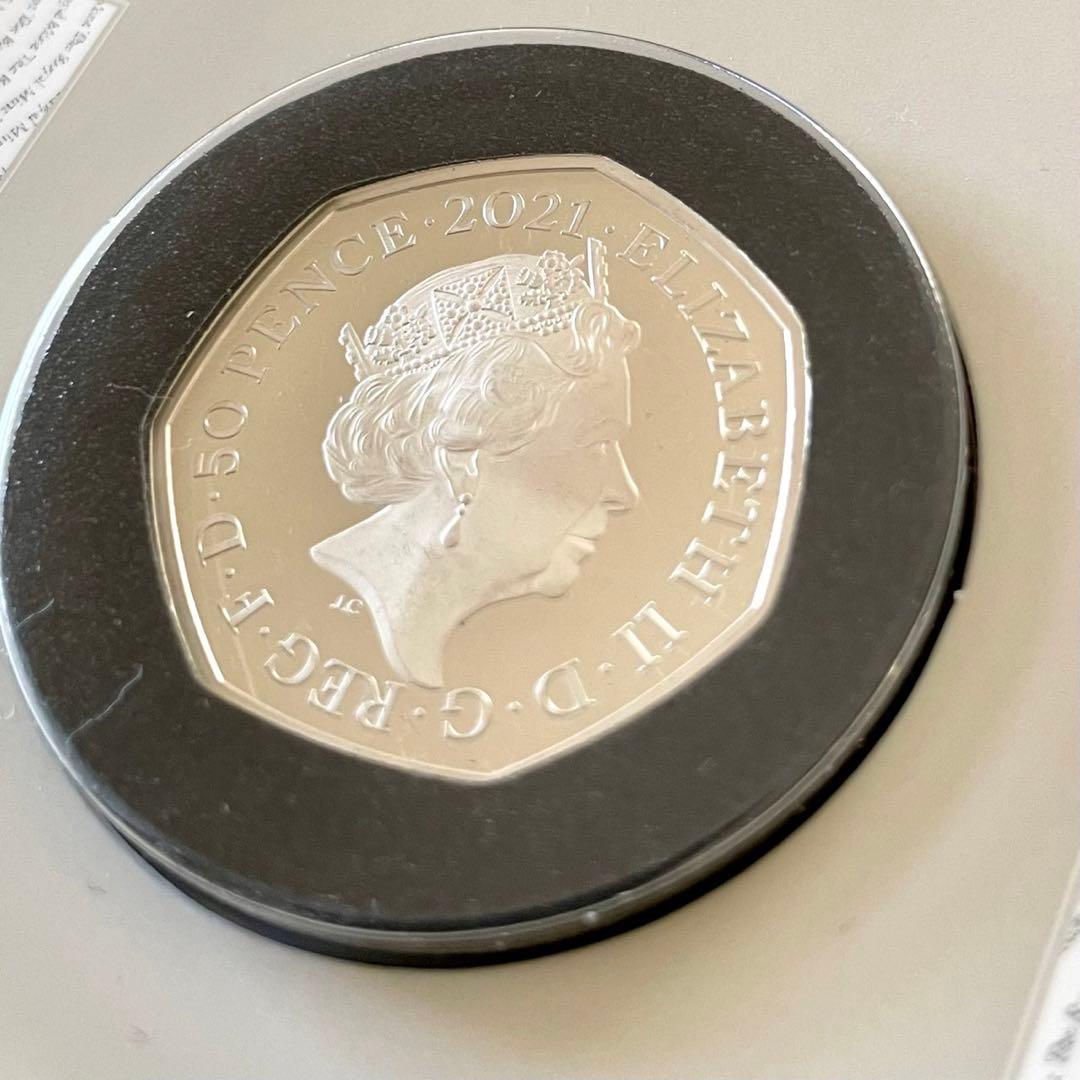 【Trial of the pyx】テムノドンサウルス 50ペンスカラー銀貨