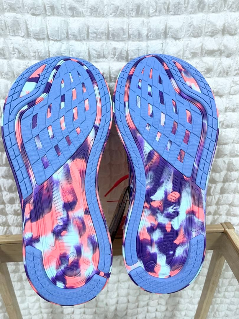 【新品‼️】asics noosa tri 13 アシックス　ランニングシューズ