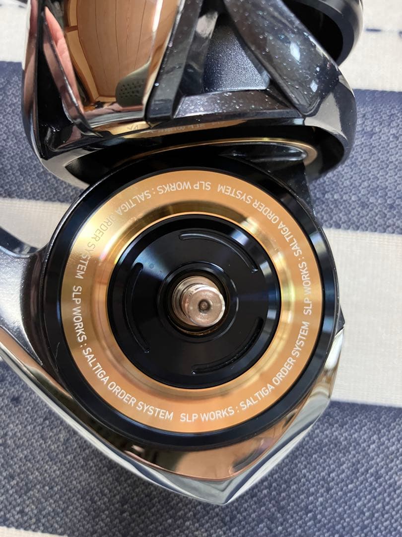 極美品！SLP WORKS 20ソルティガ　20000 PE12号300m付