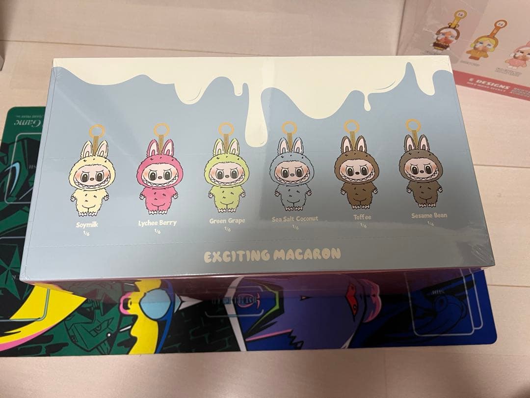 POPMART LABUBU macaron ぬいぐるみシリーズ