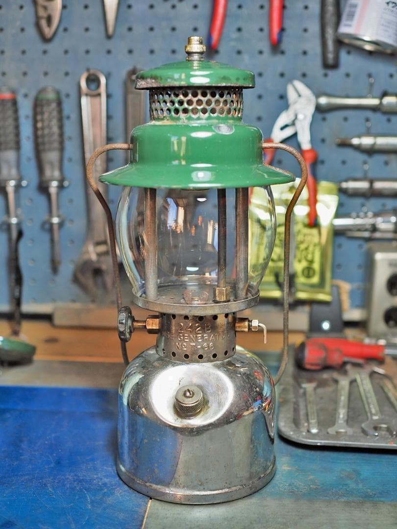 燃焼絶好調1950年12月製 カナダコールマン 242B エンボスカラー s33