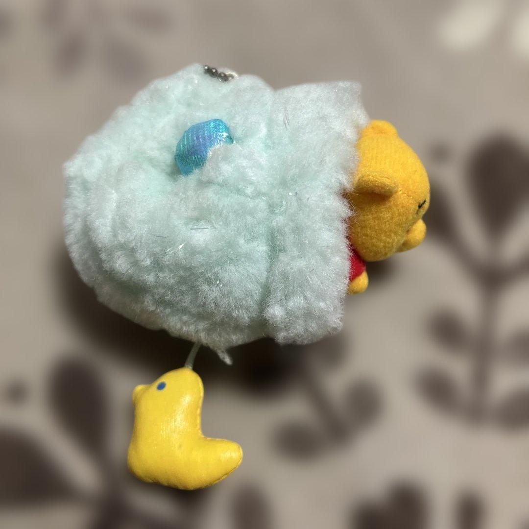 くまのプーさん　キーホルダー　ぬいぐるみ　マスコット　泡の家付き