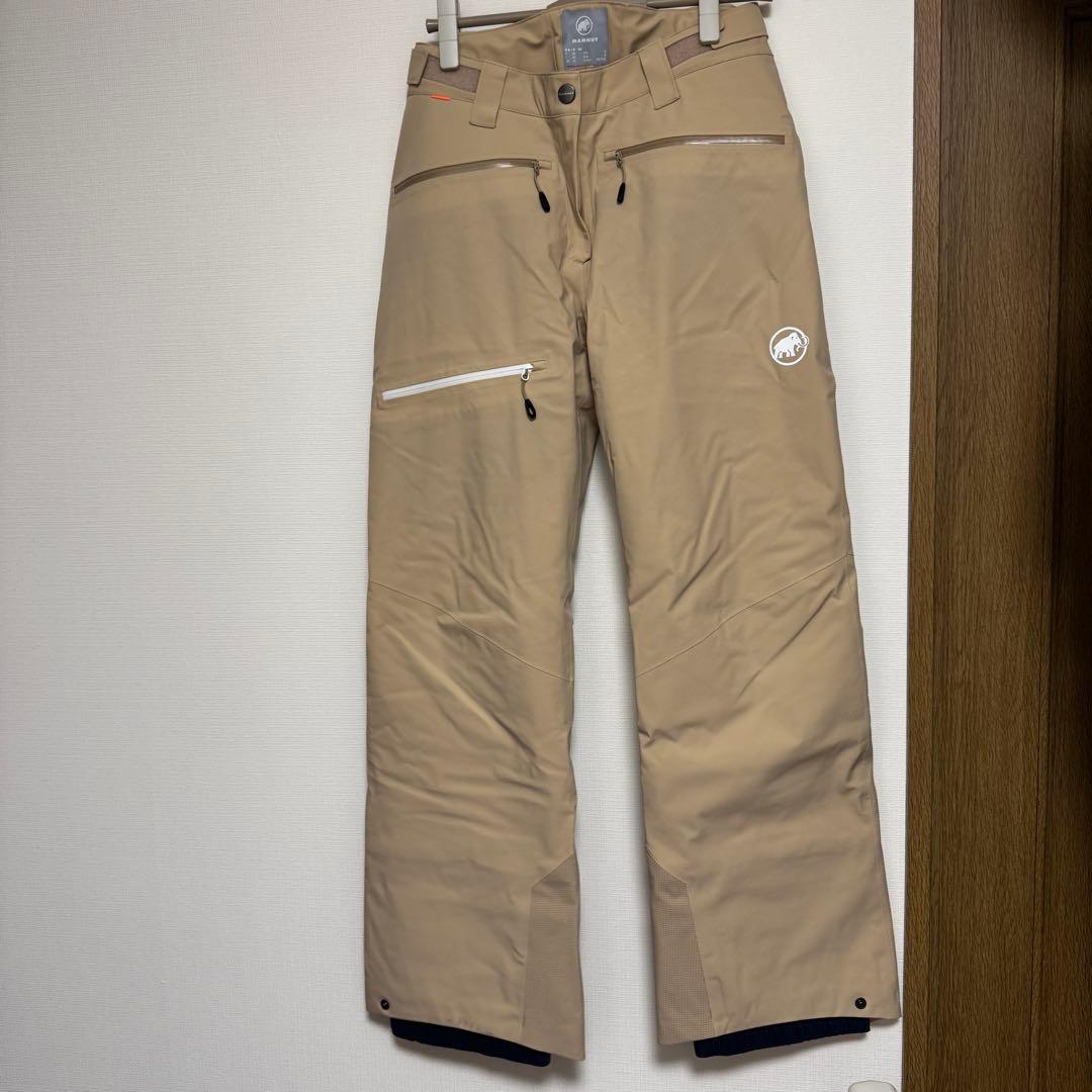 マムート！スキーウェア上下セット　レディースS・M