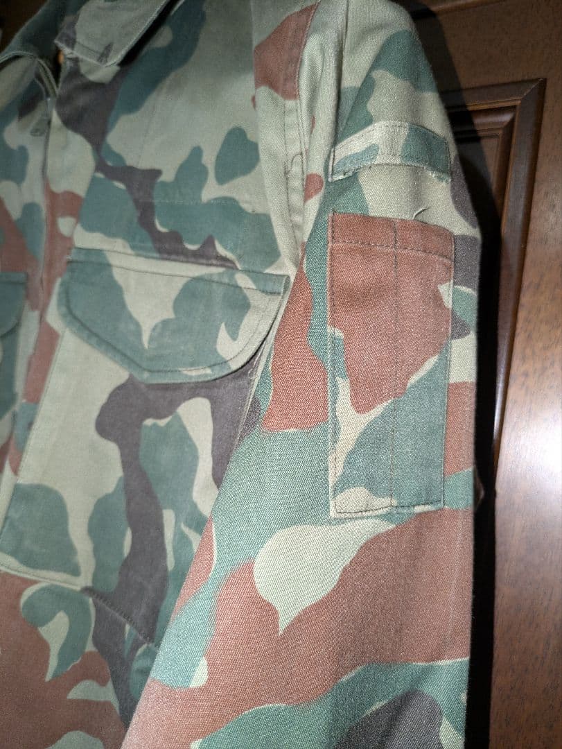希少 空挺団仕様 熊笹迷彩上下セット サイズ表記4号