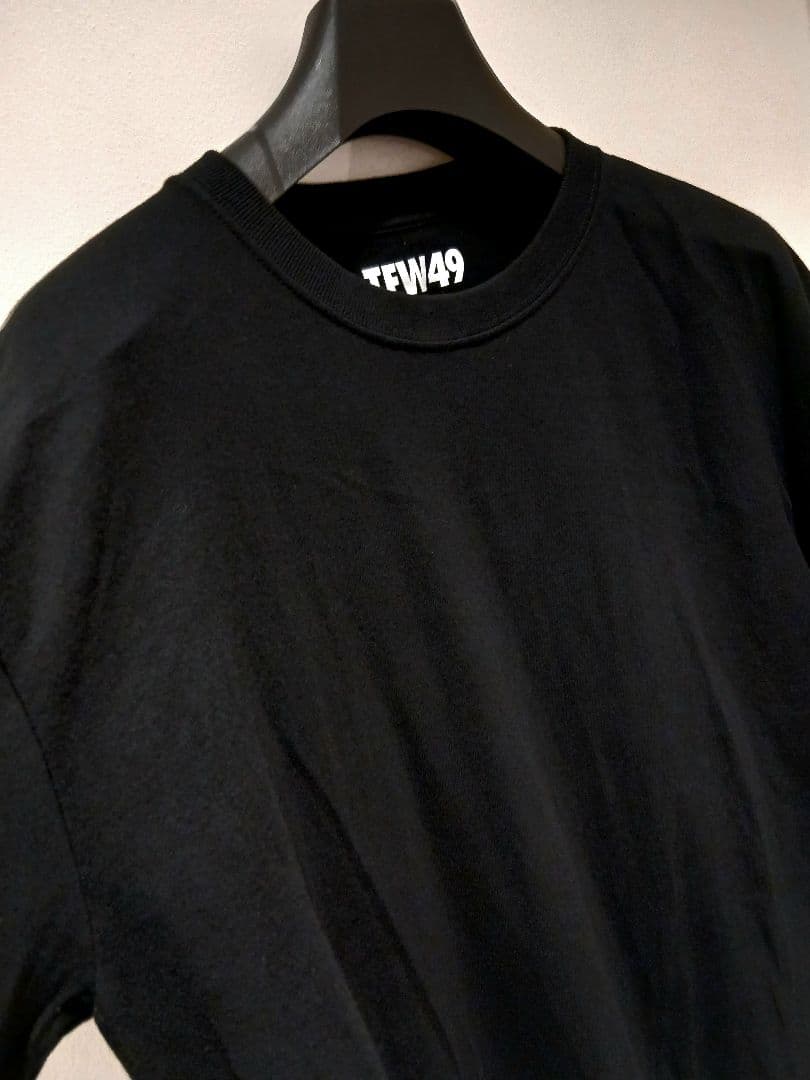 TFW49　LONG T-BACK PRINT　ロングティーシャツ