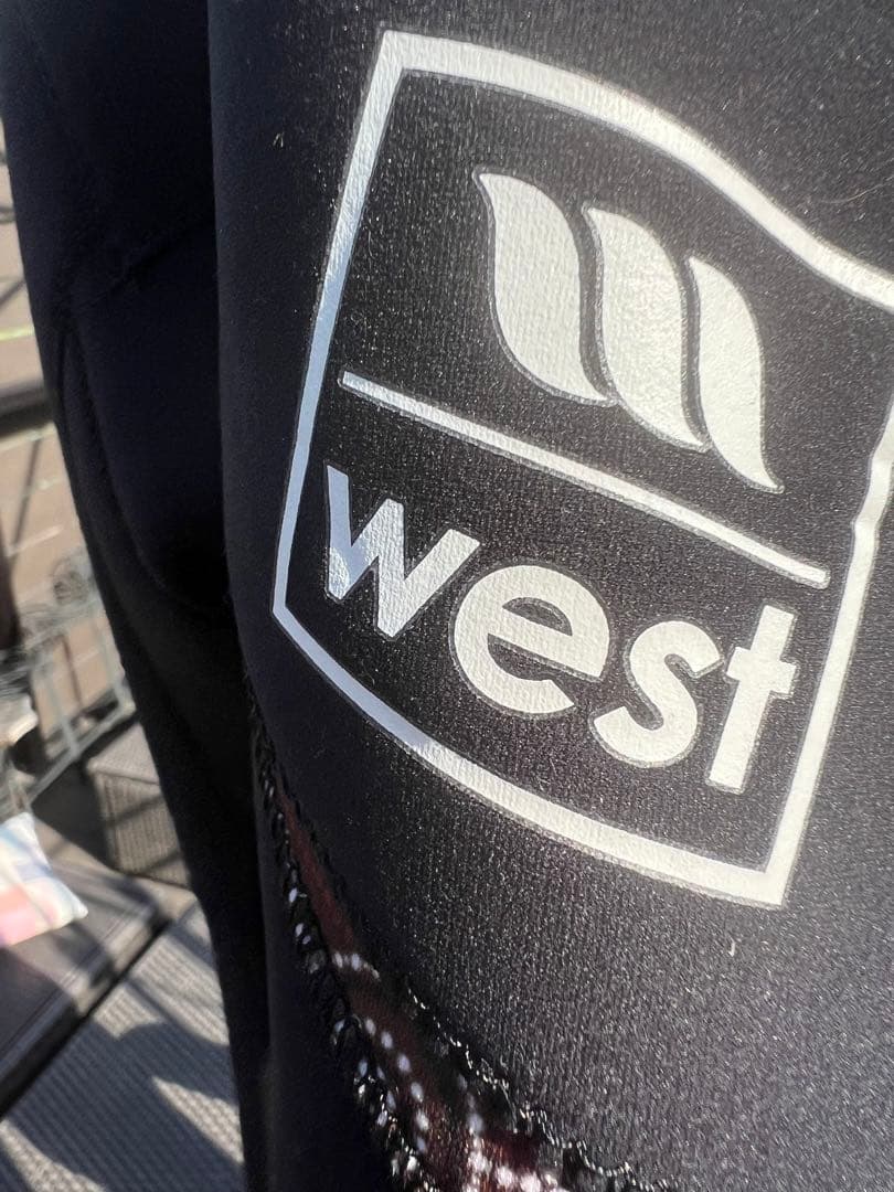 ウエットスーツ新中品‼️期間中値下げ中‼️