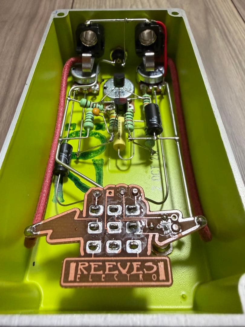 reeveselectro.co.uk ZO：(NOS 2N4061)