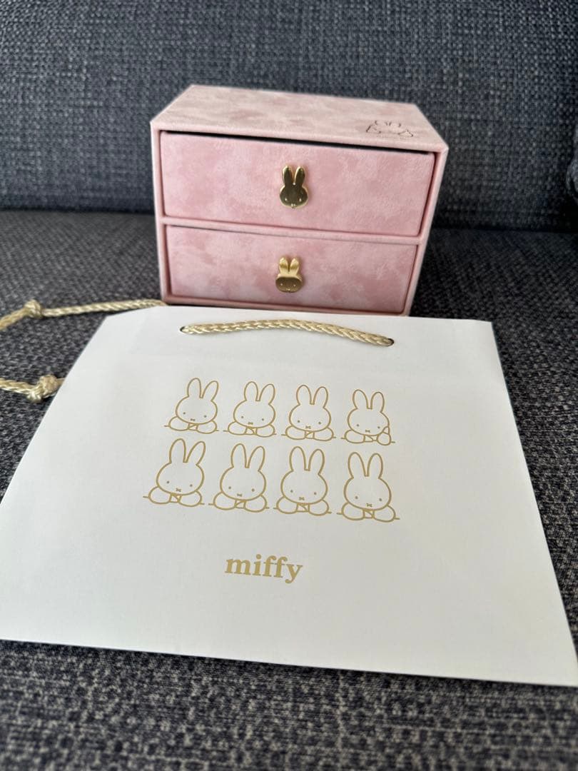 ミッフィー フェイバリットボックス2024高島屋限定ピンクタカシマヤ　箱のみ