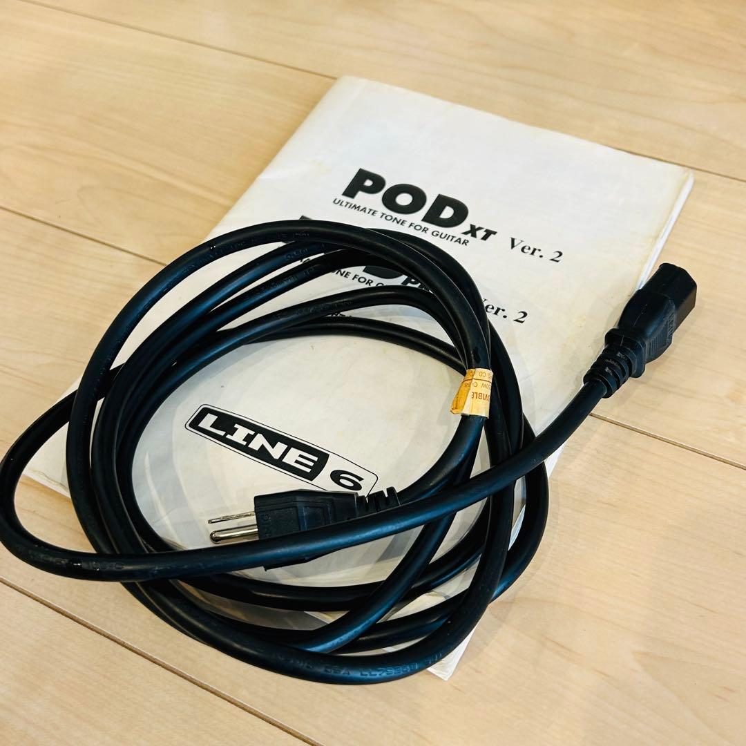 LINE6 POD XT PRO + SKB 2Uラックケース　エフェクター