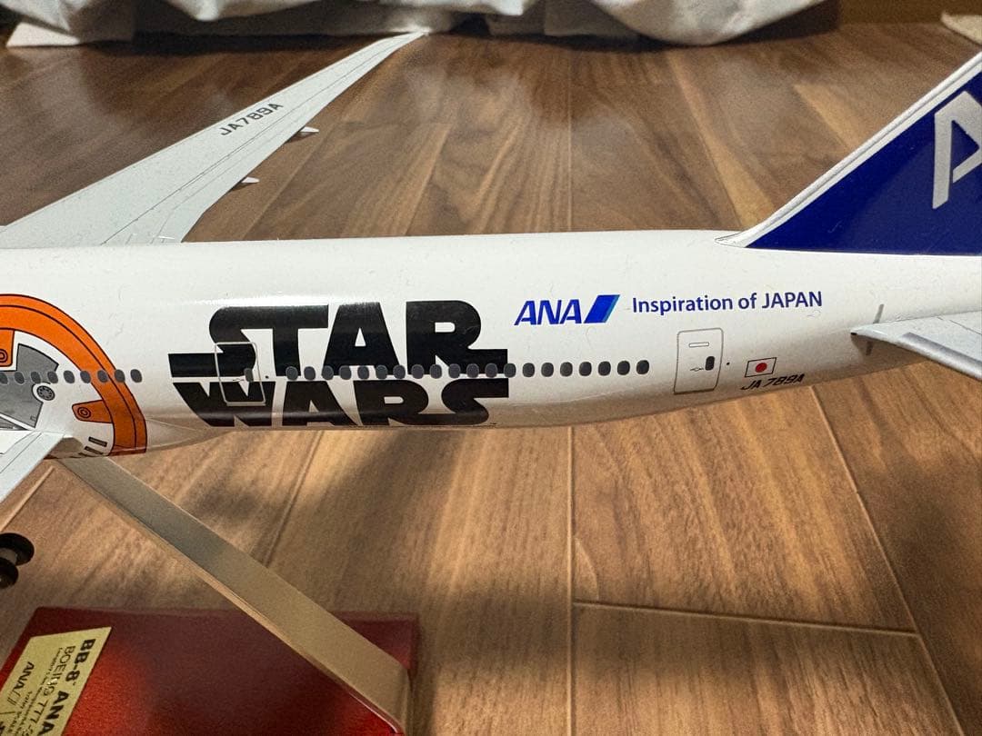 航空機・ヘリコプター BB-8 ANA JET Boeing 777-300ER STAR WARS