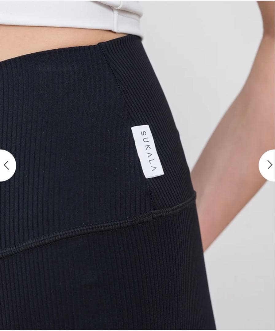 sukara ショートクロスキャミソール＆レギンスセット