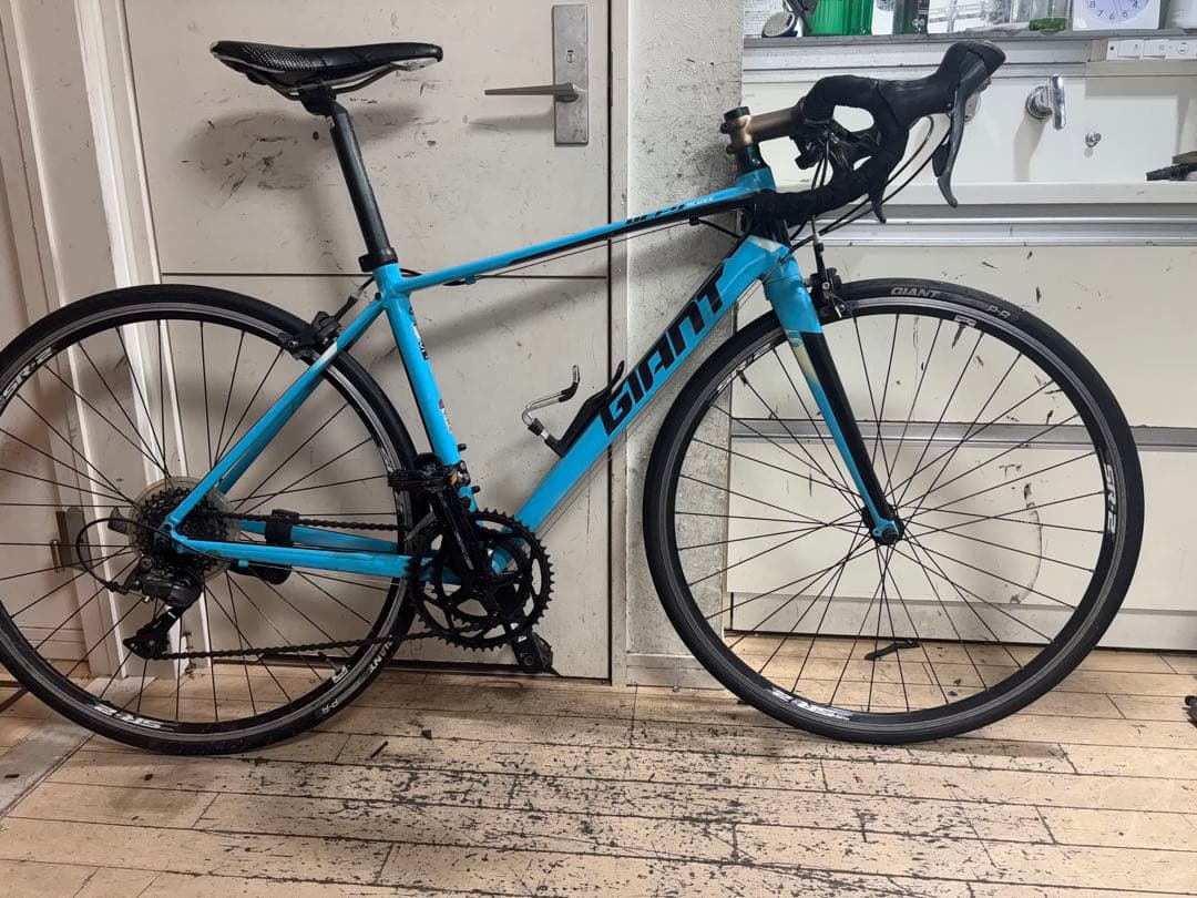GIANT DEFY ジャイアントのロードバイク
