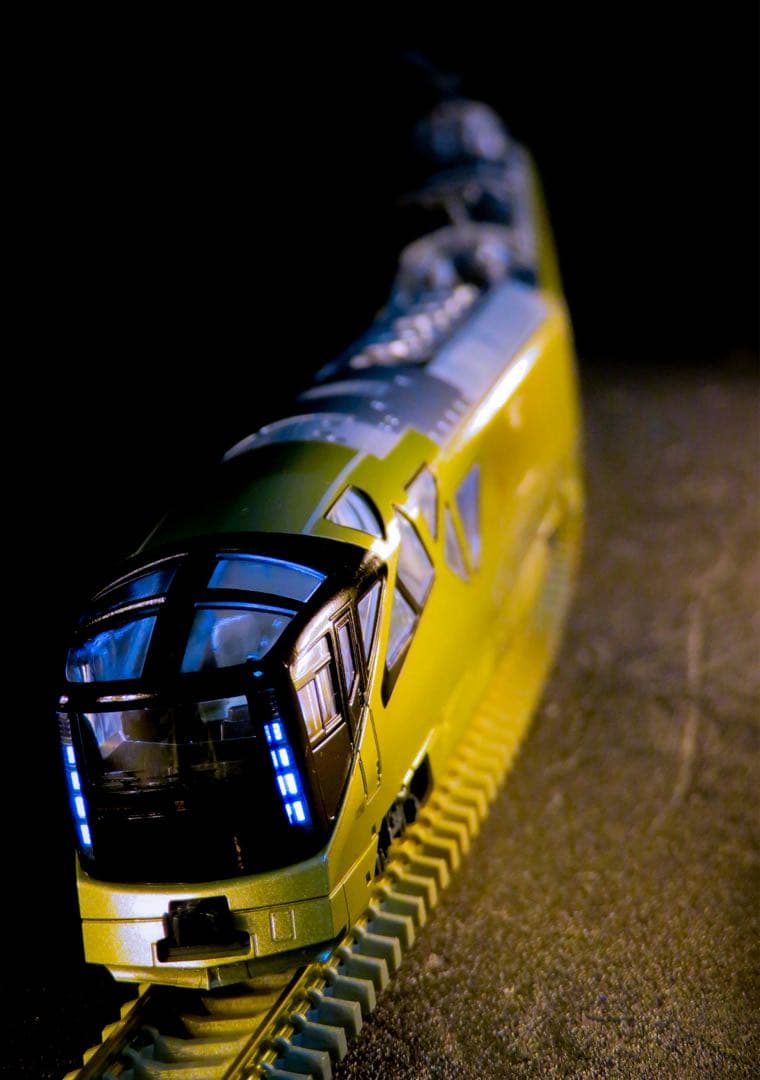 KATO E001形 TRAIN SUITE 四季島【新品,未使用品】