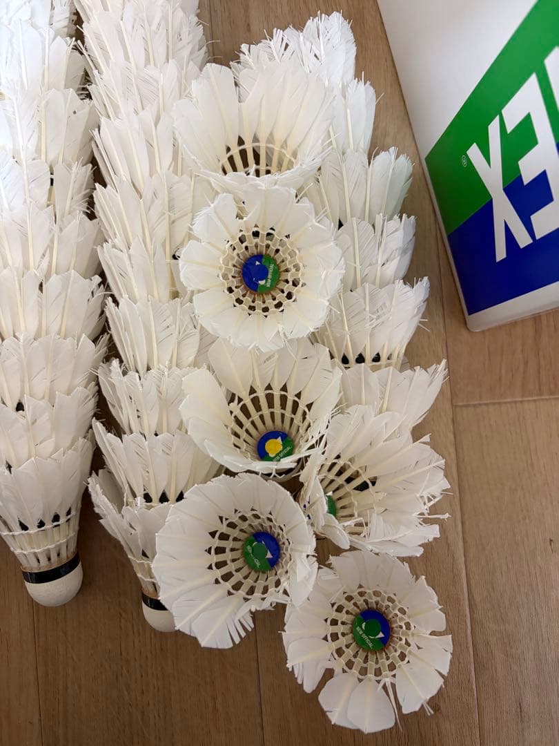 ①中古バドミントンシャトル ヨネックスニューオフィシャル 120個