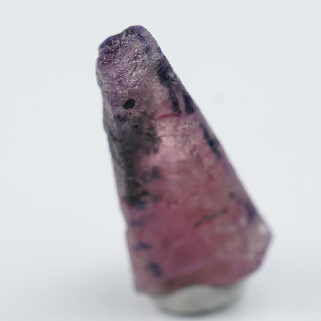 ウインザサファイア結晶　鉱物標本　原石　タンザニア産