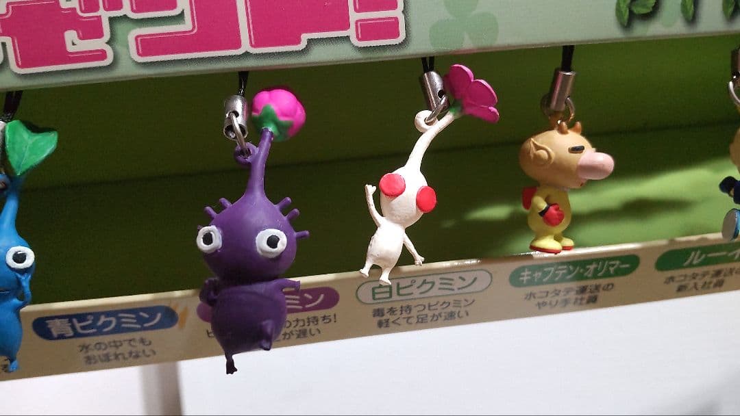 ピクミンミニフィギュア８種　三菱uni替芯　展示ディスプレイ非売品