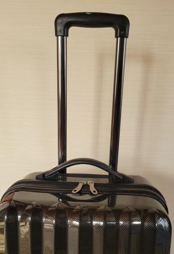 【KANGOL】キャリーケース 黒 Mサイズ 未使用 TSAロック
