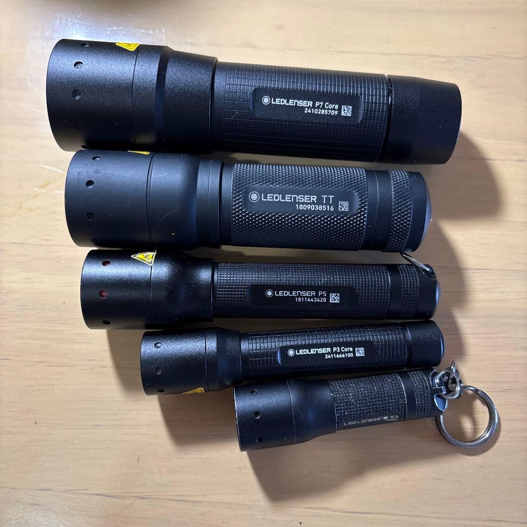 LEDライト　フラッシュライト　懐中電灯　レッドレンザー 5本組 中古品