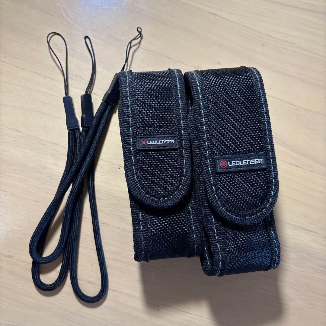 LEDライト　フラッシュライト　懐中電灯　レッドレンザー 5本組 中古品