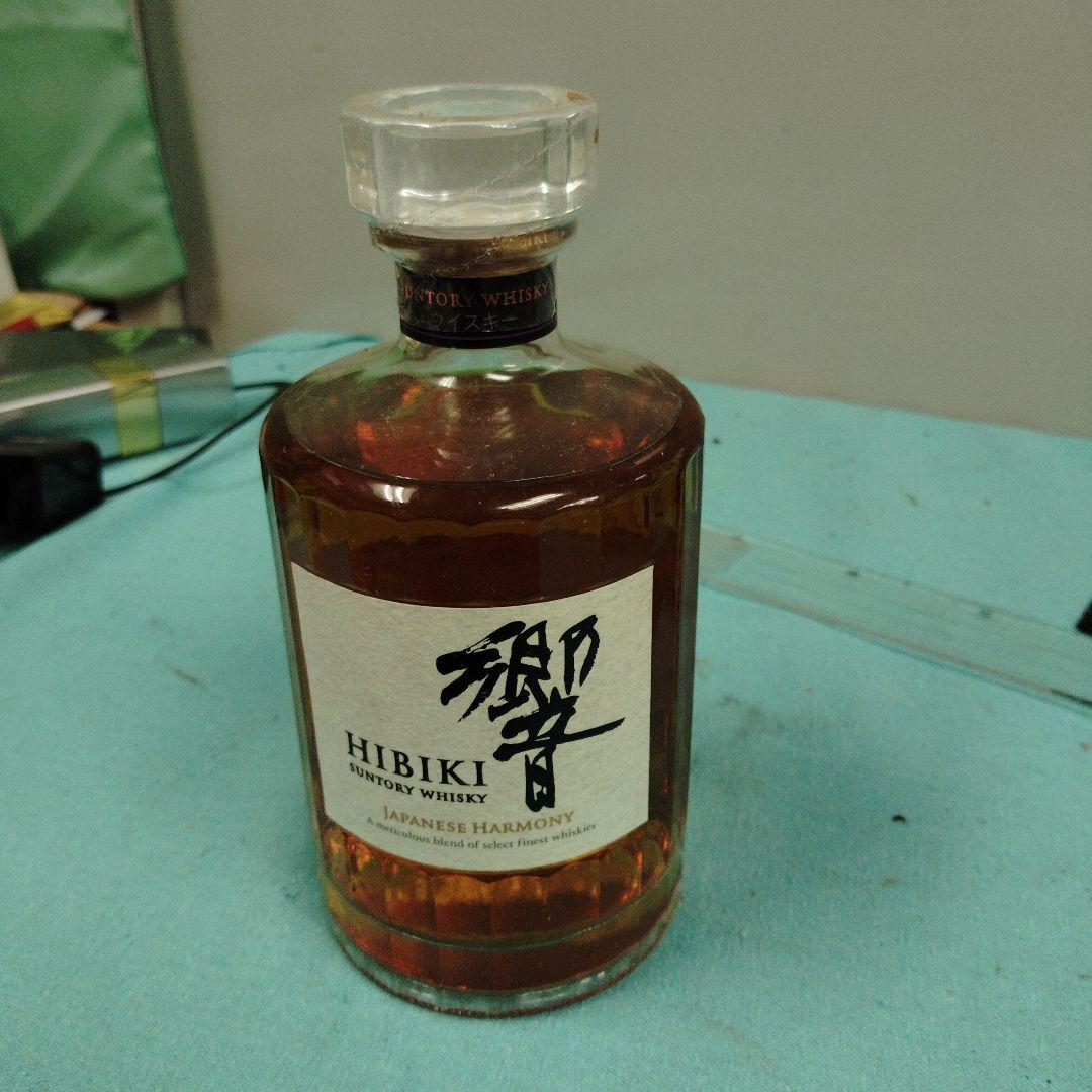 h*o様 【サントリーウイスキー】 響B's/Cフルボトル(700ml)１本箱無