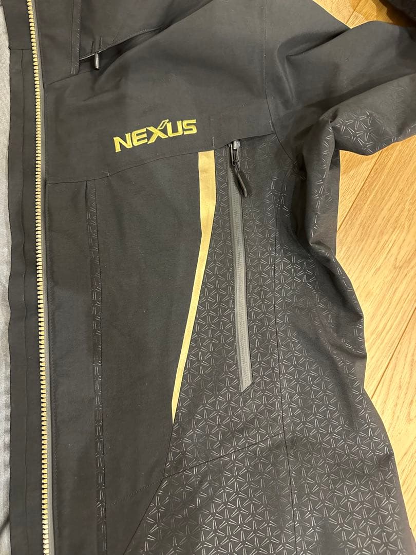 シマノ　ネクサス　ゴアテックス レインスーツ　RA-101X 定価70000円