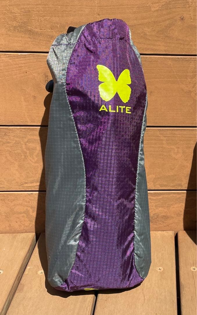 エーライト ALITE monarch chair モナークチェア