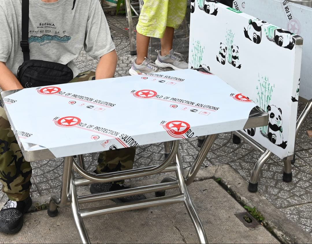 【エミリアン】ベトナム屋台・ステンレス折りたたみテーブル