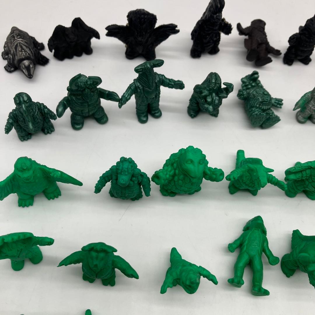 ウルトラマン　消しゴム　怪獣　フィギュア　昭和レトロ　当時物　ポピー　レア　大量