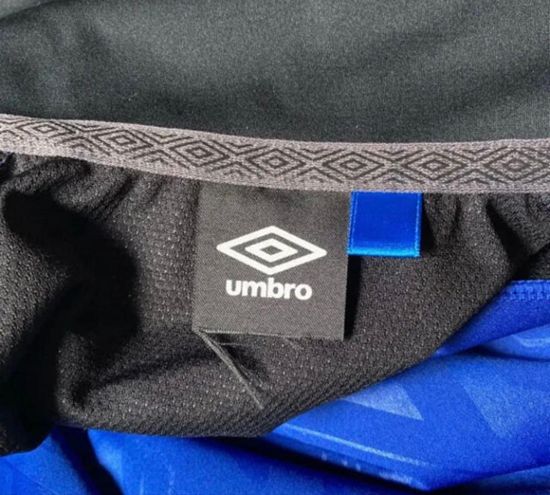 ガンバ大阪　支給　ウォーマー