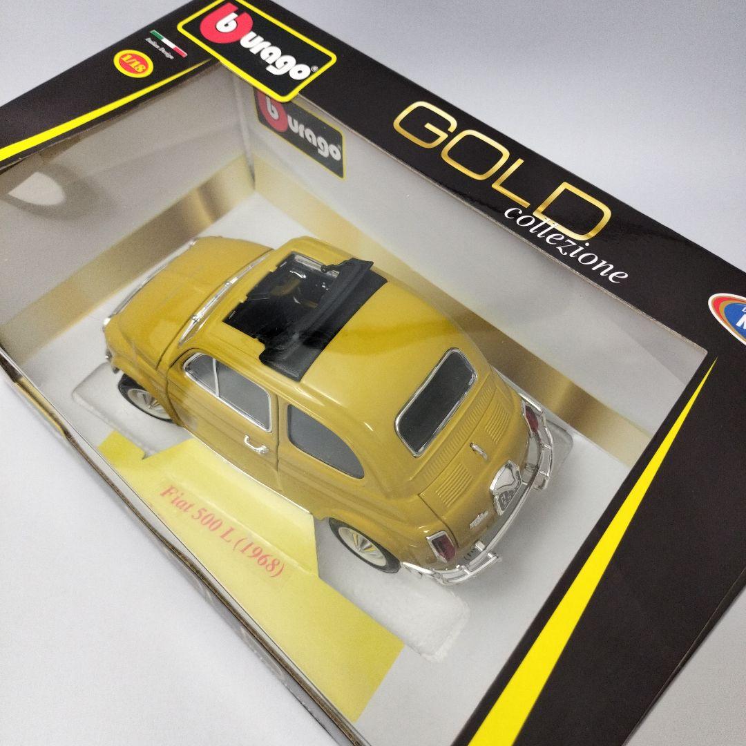 未開封　burago Fiat 500L (1968) 1/18 GOLD