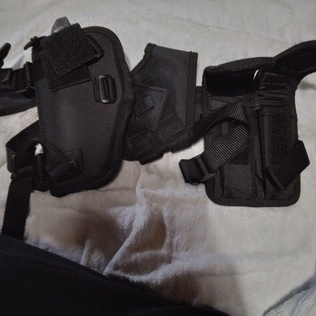 秋風セール！オマケ付き新春大特価セール！美品！気分はダイ•ハード エアガン