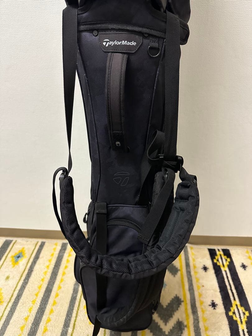 TaylorMade ブラック 迷彩柄 スタンド型 キャディバッグ