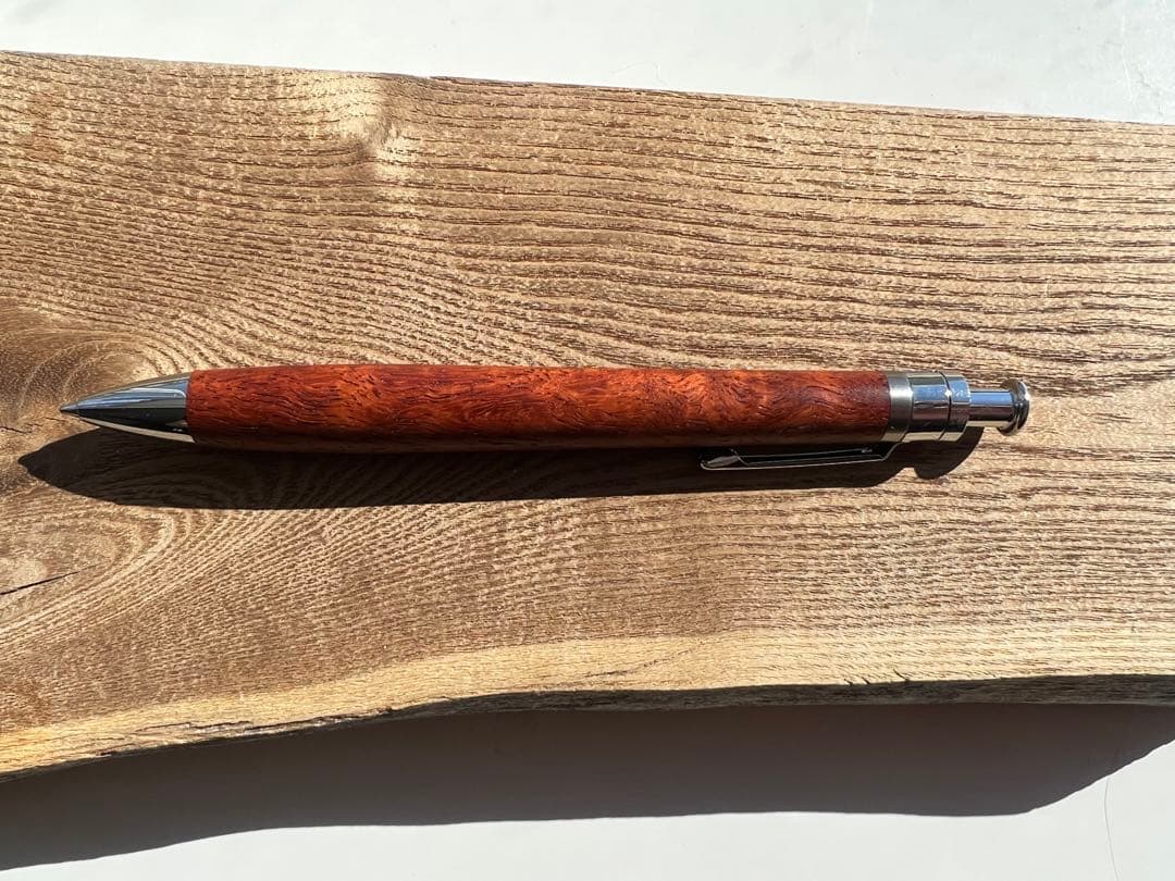 【新品・未使用】カリン　花梨ちぢみ杢　トラ杢　ボールペン 本体