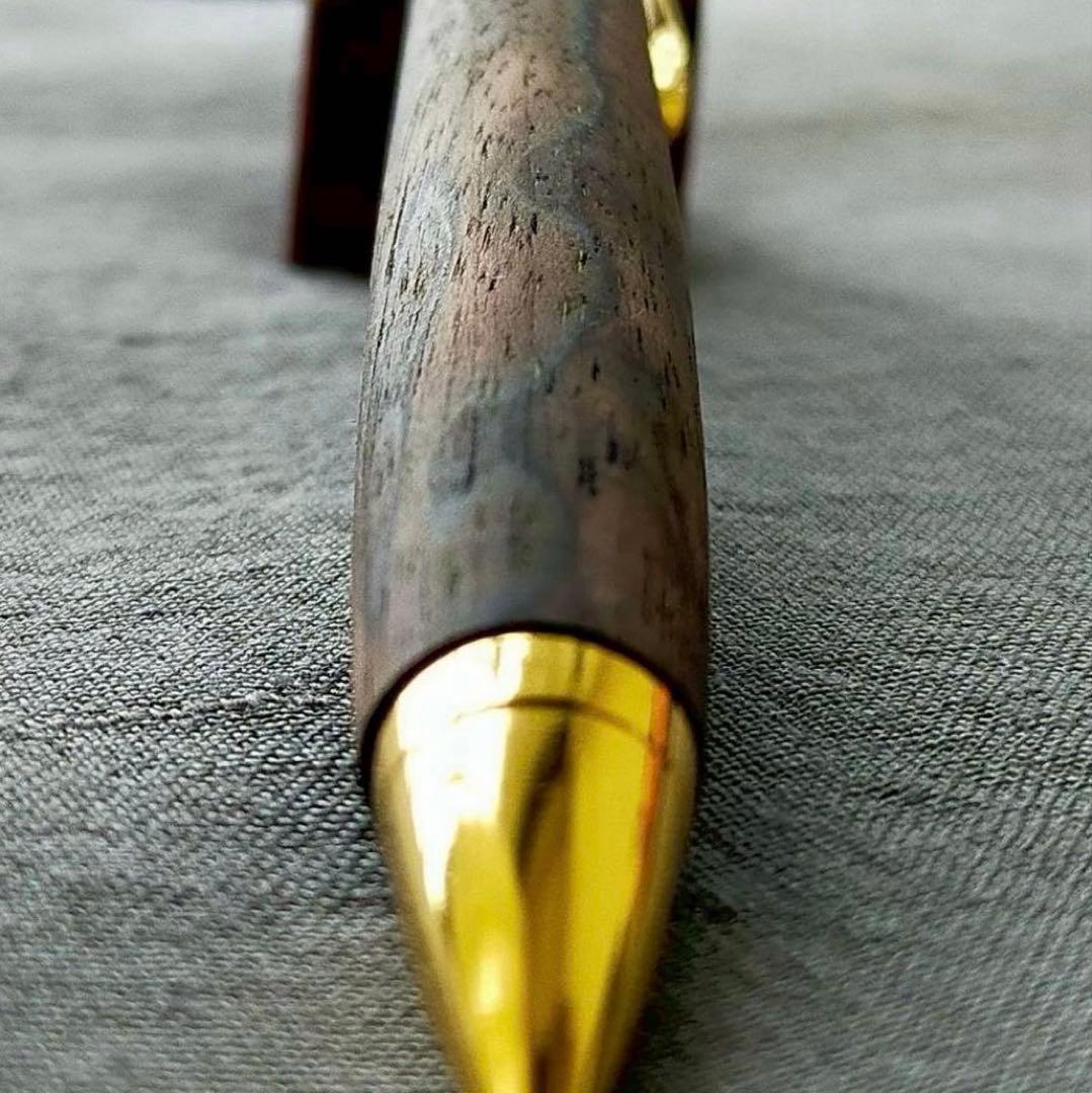 上杢　黒柿孔雀杢　ハンドメイド　木軸シャープペン　0.5mm　天然木　ゴールド