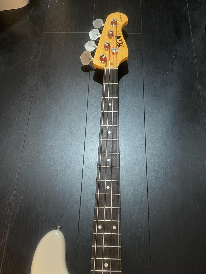 FGN フジゲン NJB10RAL Neo Classic ベース（最終値引）