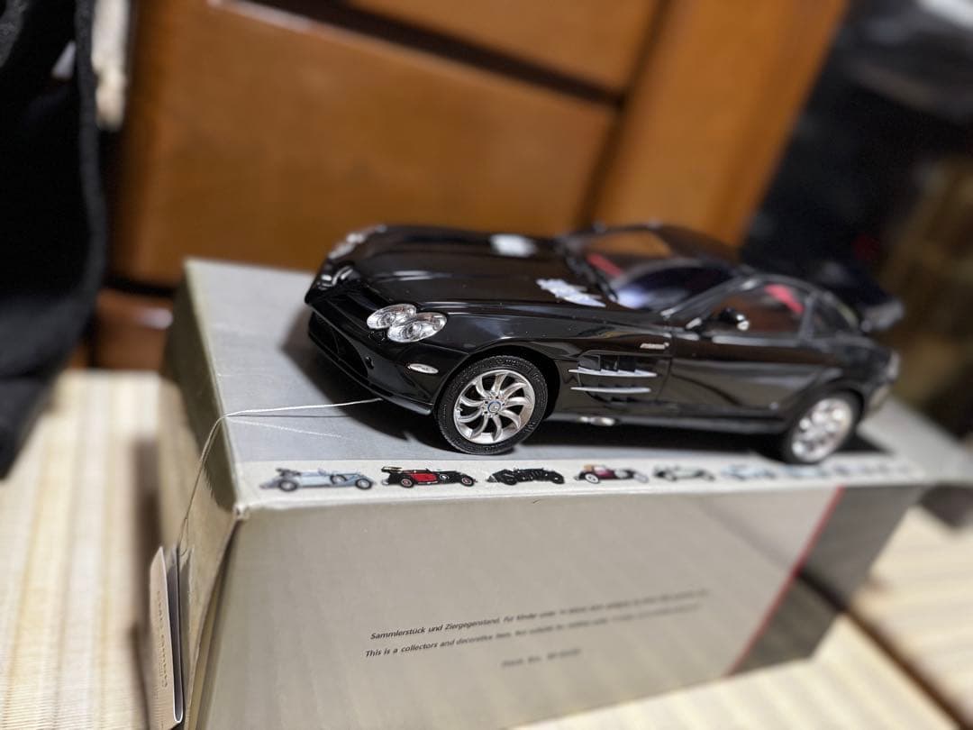 絶版　C￼MC 1/18 メルセデスベンツ￼ SLR McLaren ブラック