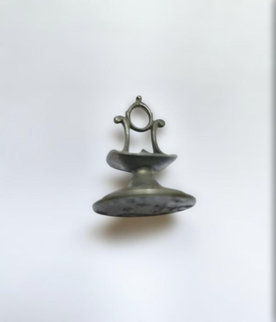 イギリス　アンティーク　フォブシール　鉄製　印章