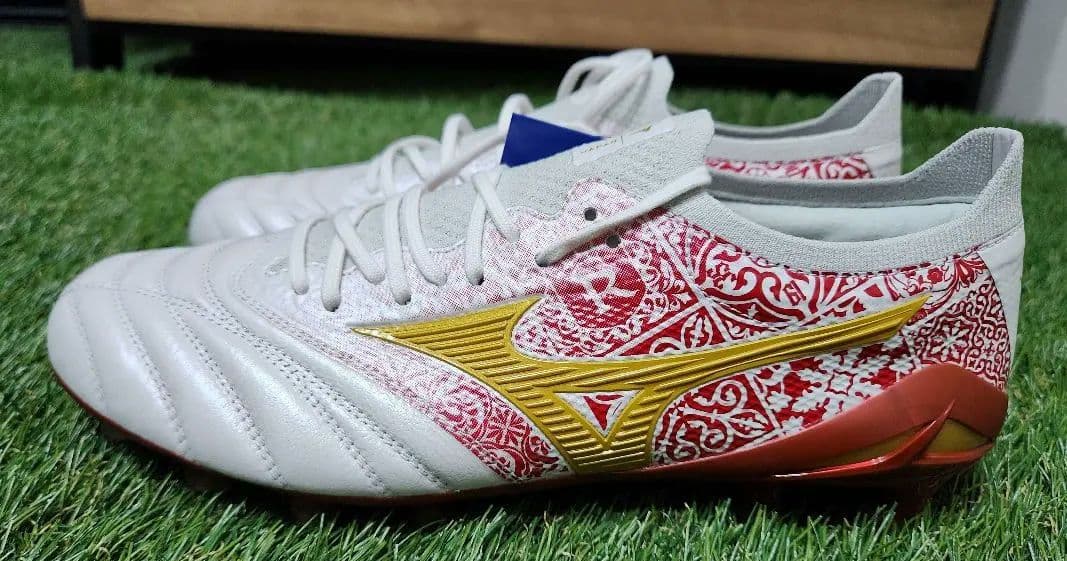 【新品】ミズノ モレリア NEO 4β SR4 JAPAN セルヒオ・ラモス