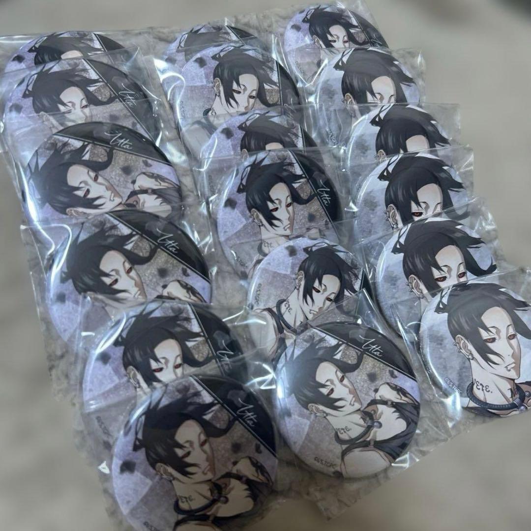 東京喰種ex　缶バッジ　ウタ