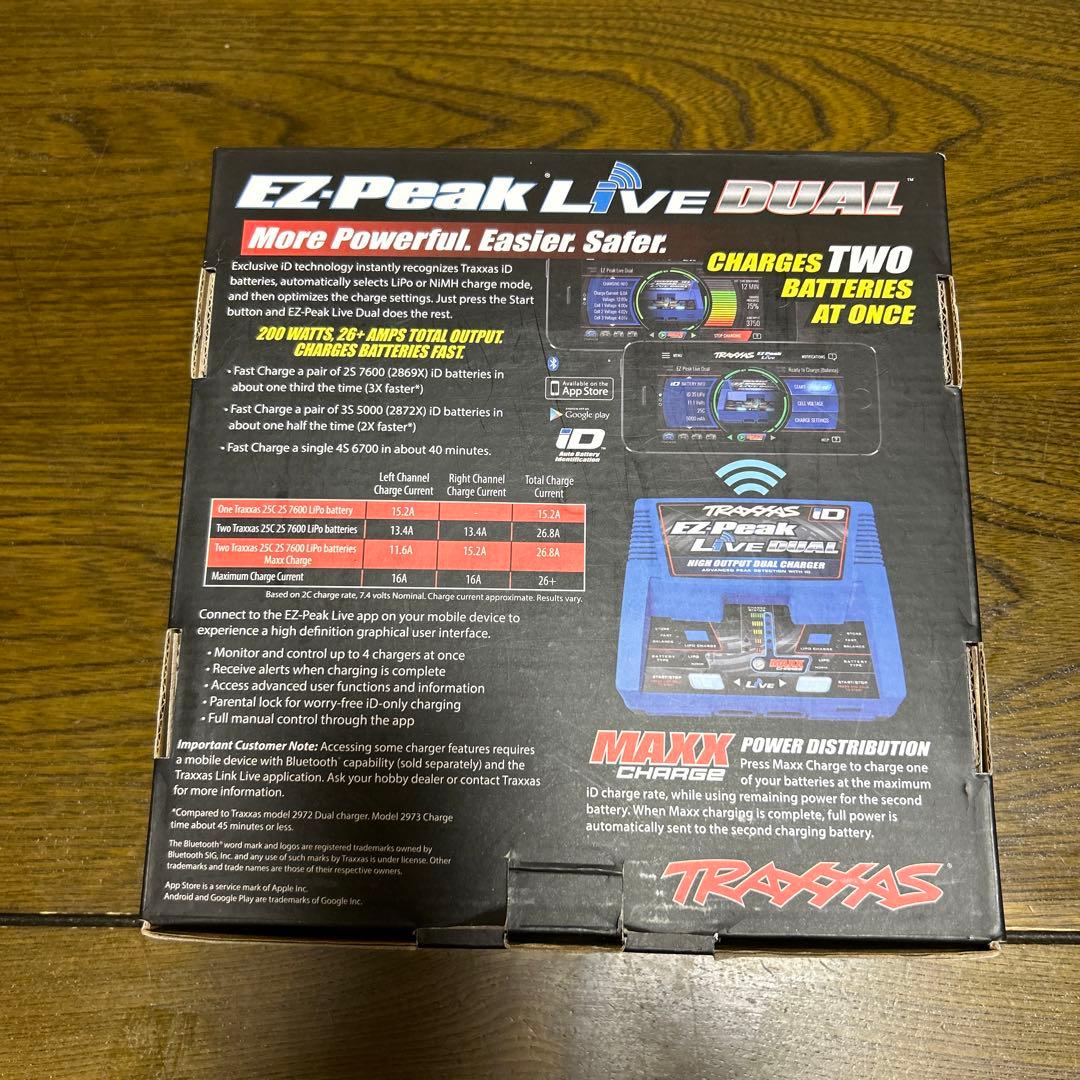 Traxxas 充電器　 EZ Peak Live Dual 200W