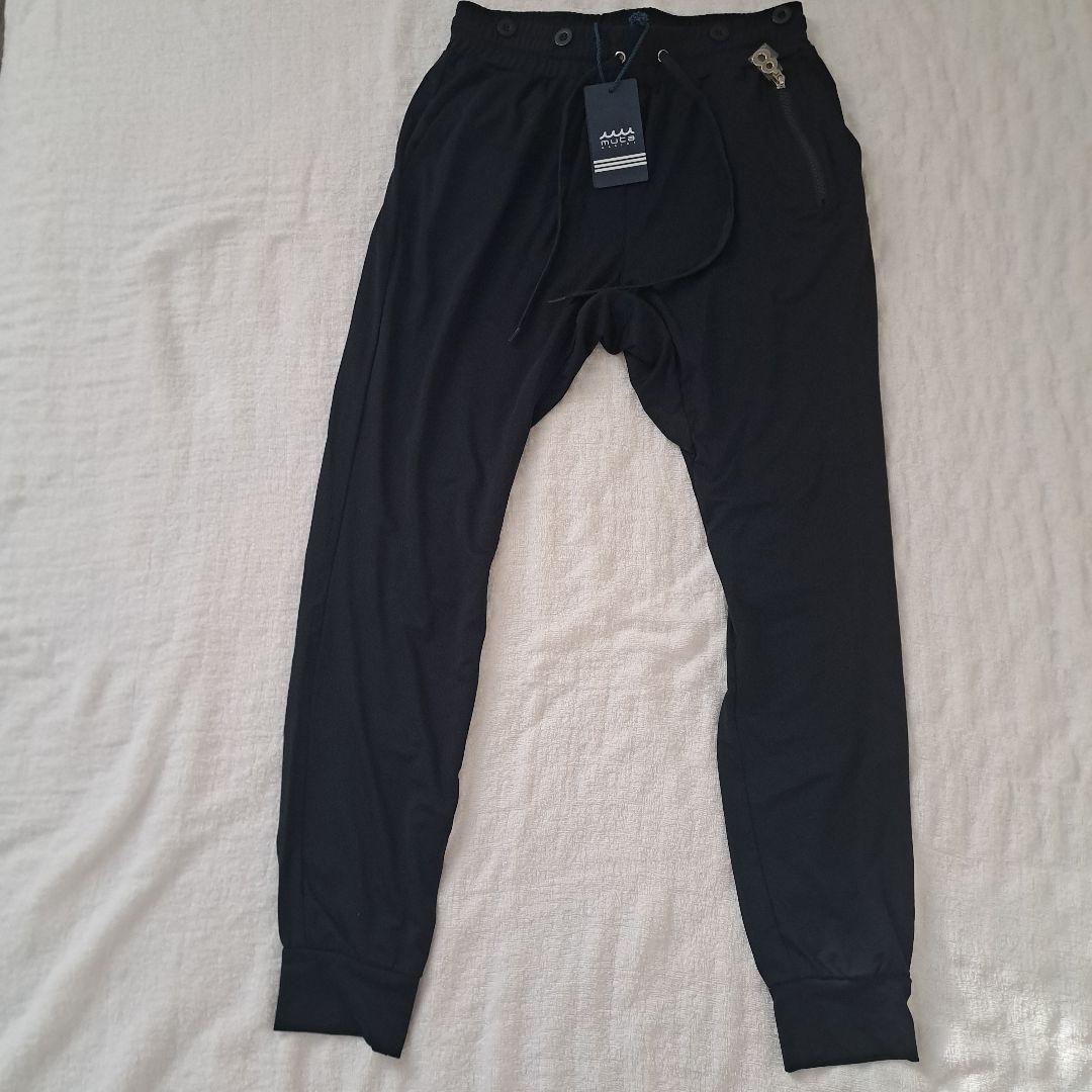 新品未使用　muta MARINEパンツ