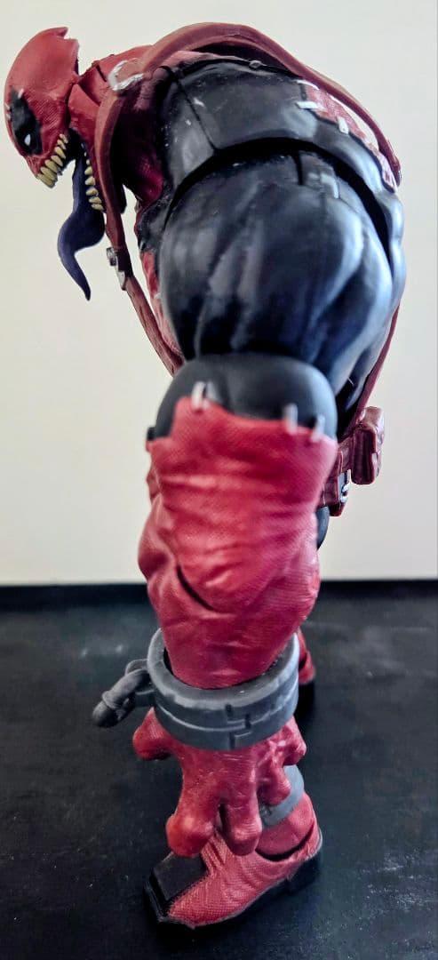 マーベルレジェンド ヴェノムプール