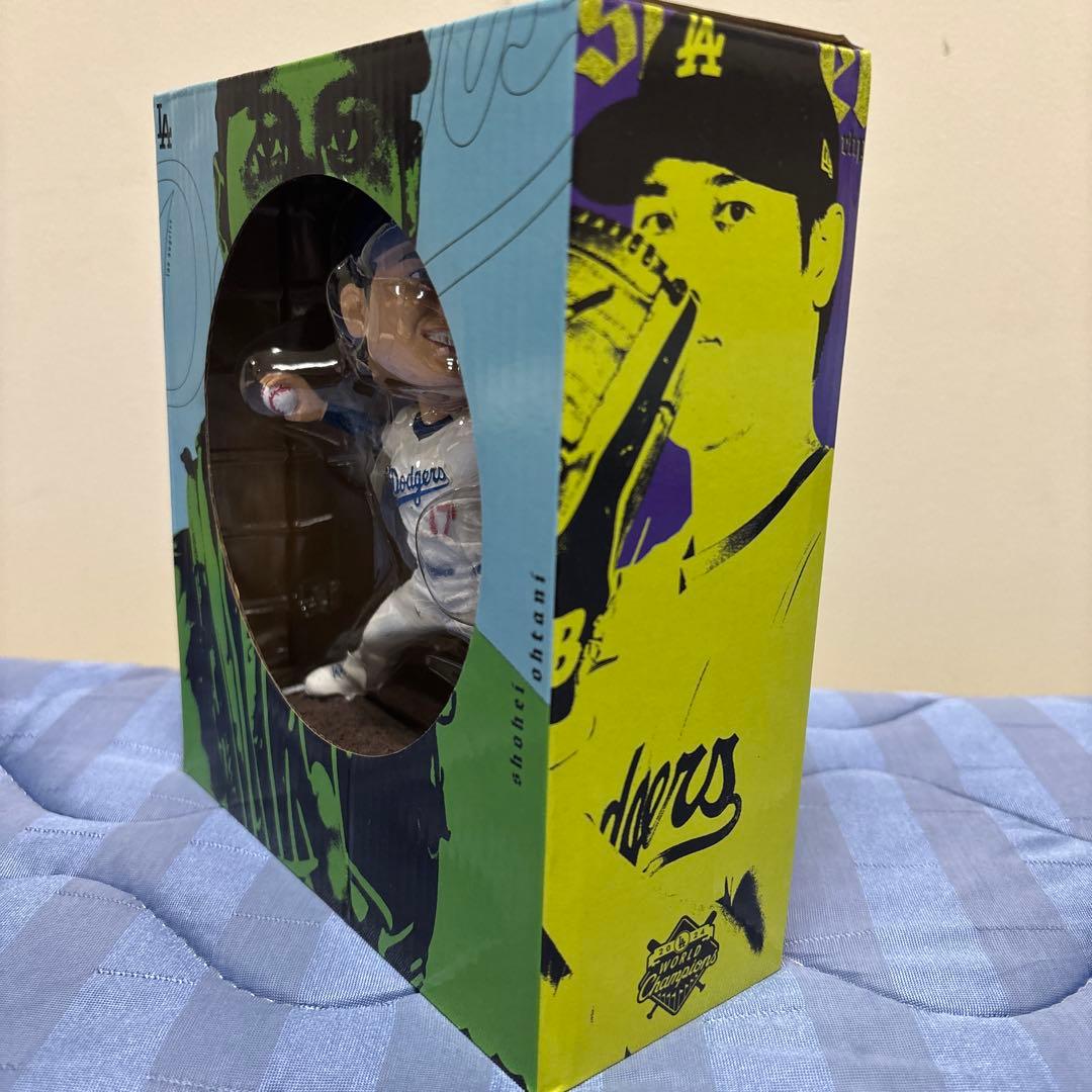 美品2025年9月10日配布限定品 大谷翔平フィギュア ロサンゼルス・ドジャース