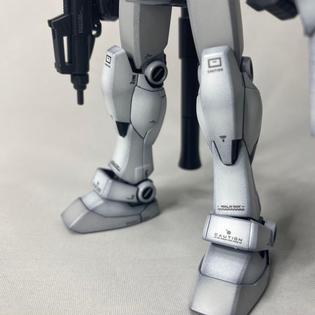 HG ジム　ロールアウトカラー　全塗装　完成品　ガンプラ　塗装済