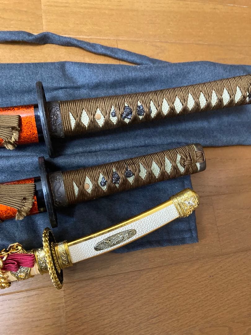 日本刀、居合刀、鞘、鍔、模造刀、レア物、鑑賞用、コスプレ、外国お土産、3本セット