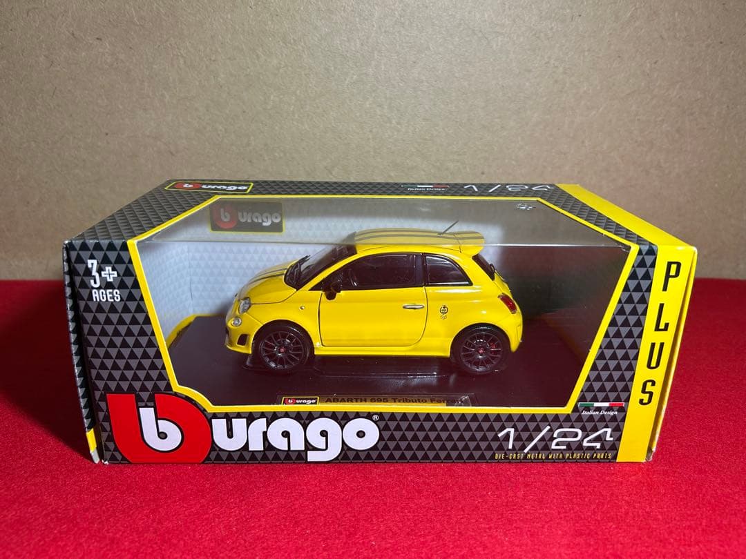 【超超レア】　ブラーゴ　1/24 アバルト 500 トリブート　フェラーリ