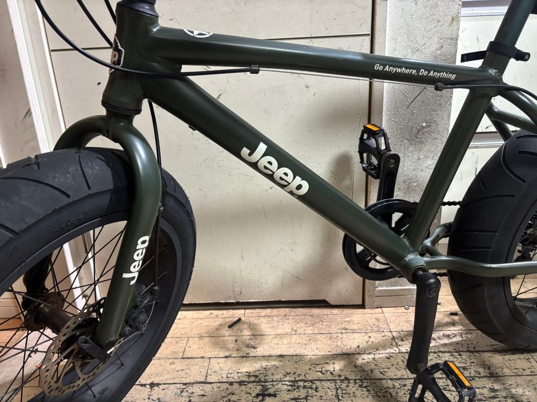 Jeep ジープのミニベロファットバイク　オリーブグリーン