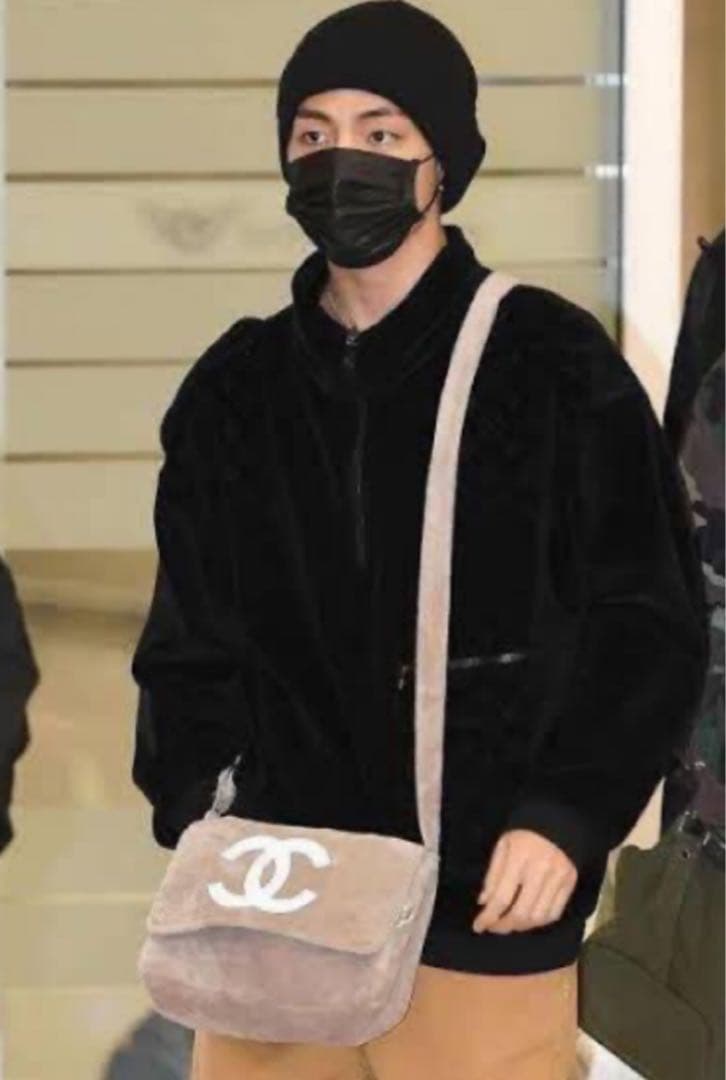 新品CHANELノベルティ海外限定ビューティーノベルティ　CHANELショルダー